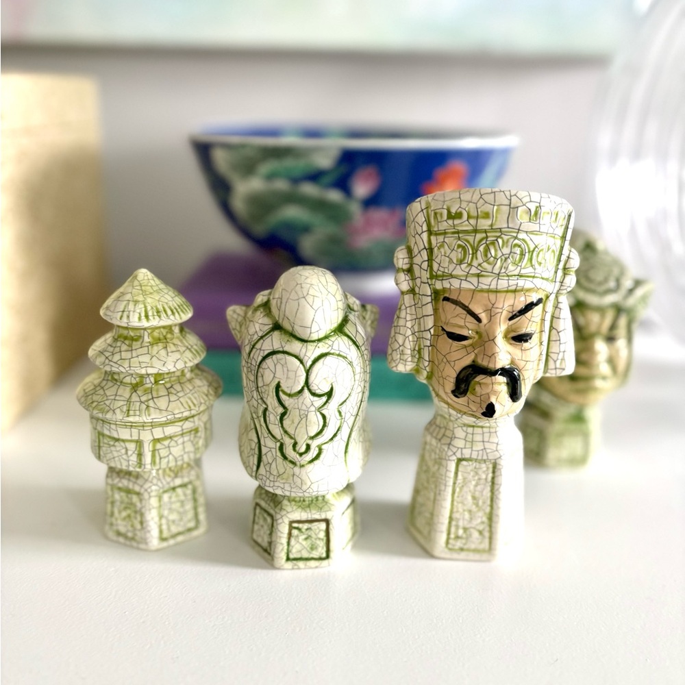 Vintage Asian-inspired crackle glaze figurine set - Picture 8 of 8
